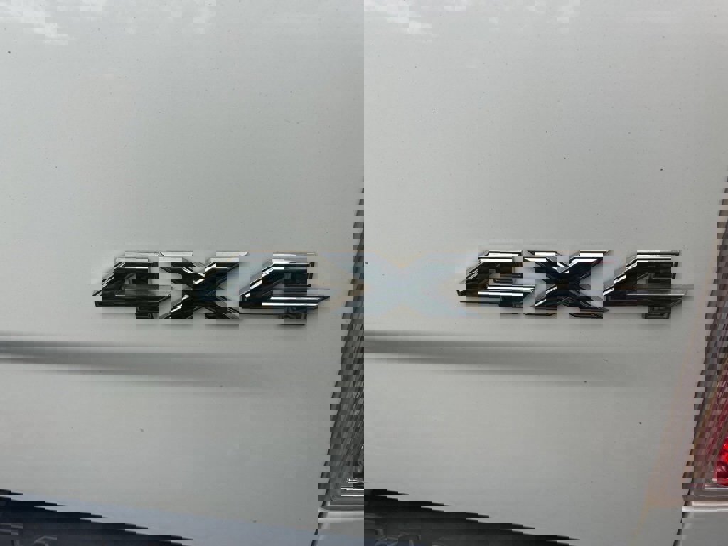 Used 2016 RAM 1500 Laramie w/ Convenience Group image 4