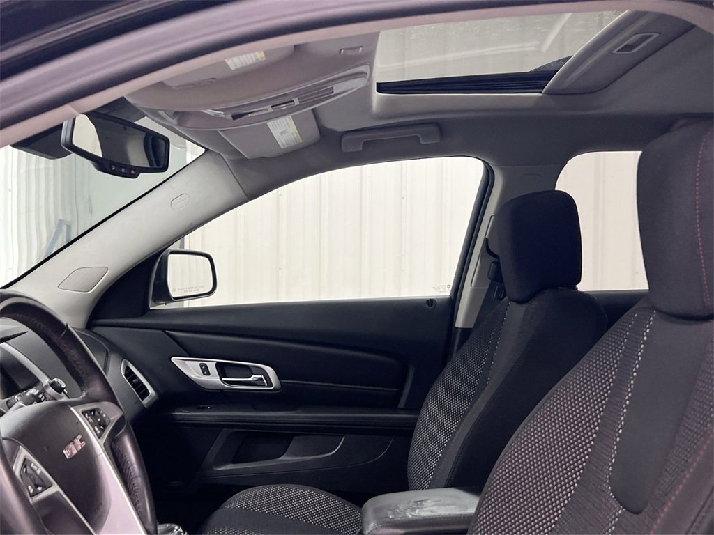 Used 2017 GMC Terrain SLE w/ Convenience Package image 19