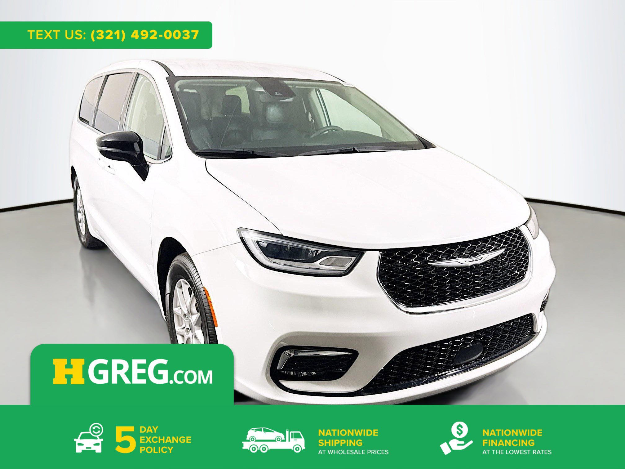 Used 2024 Chrysler Pacifica Touring-L FWD image 1