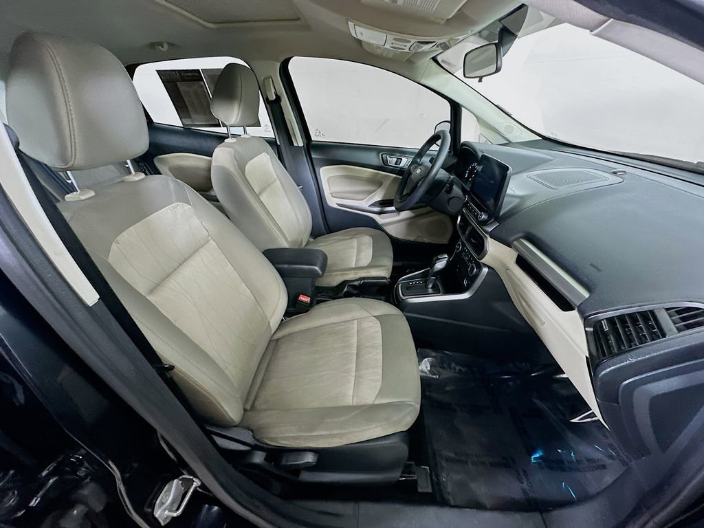 Used 2021 Ford EcoSport SE w/ SE Convenience Package image 12