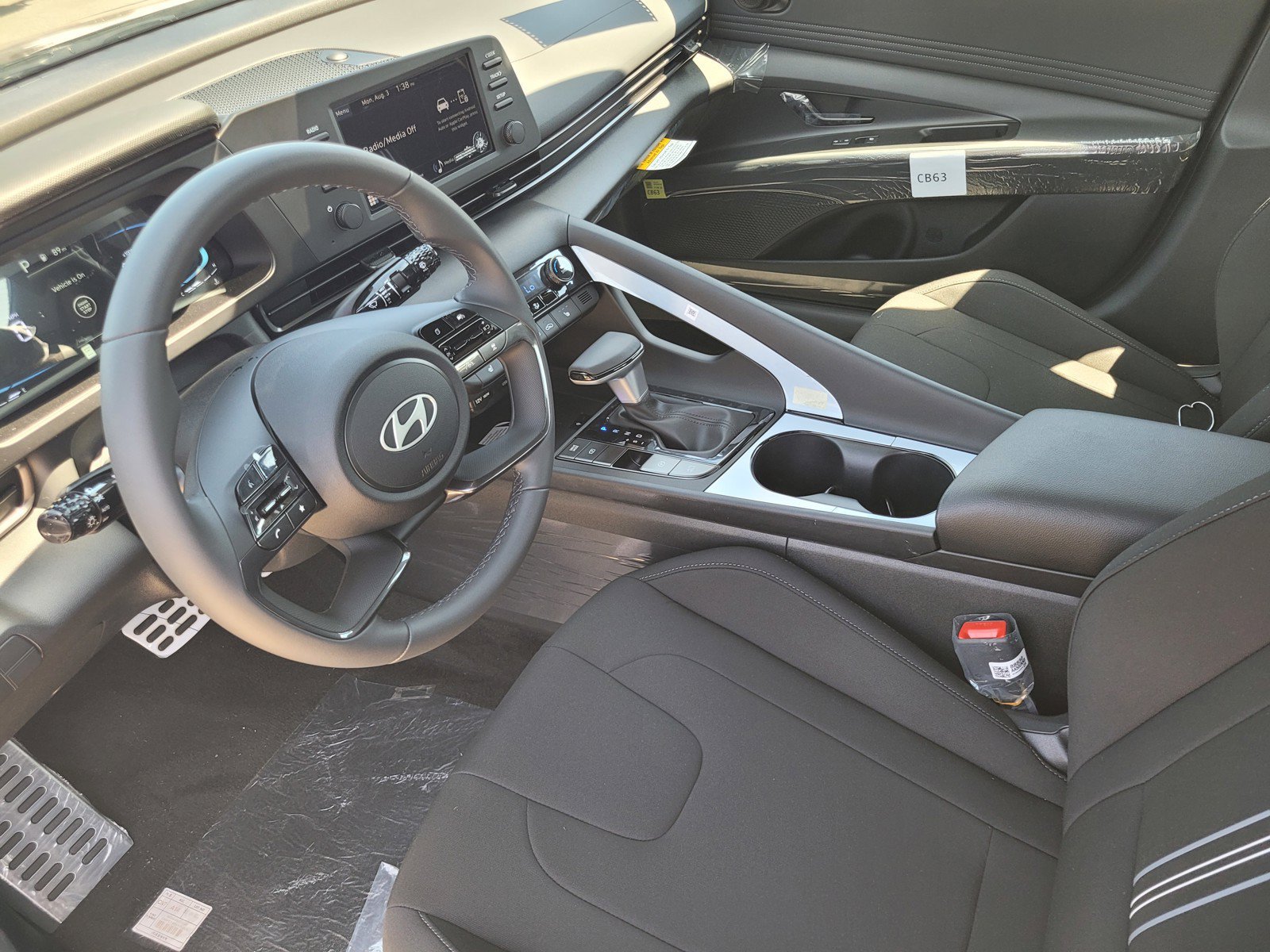 New 2026 Hyundai Elantra SEL Sport Premium FWD image 9