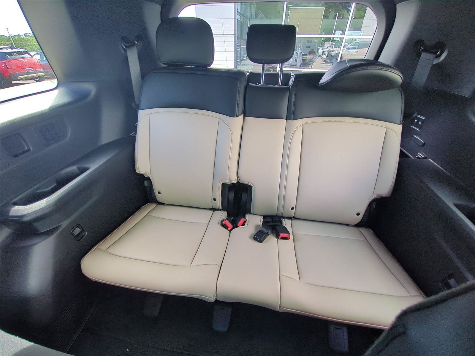 Used 2027 Kia Telluride EX AWD/4WD image 32