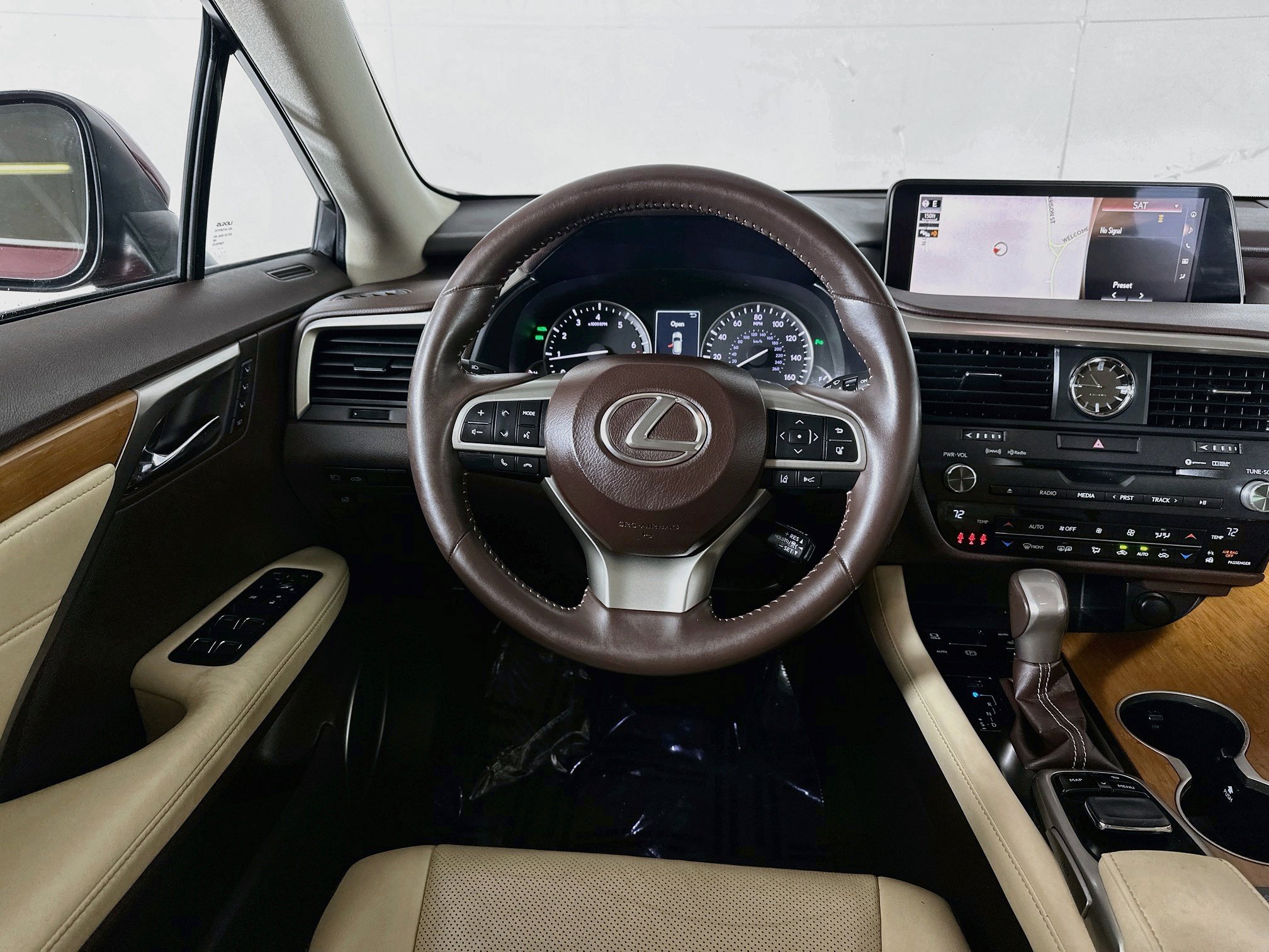 Used 2017 Lexus RX 350 AWD w/ Premium Package image 23