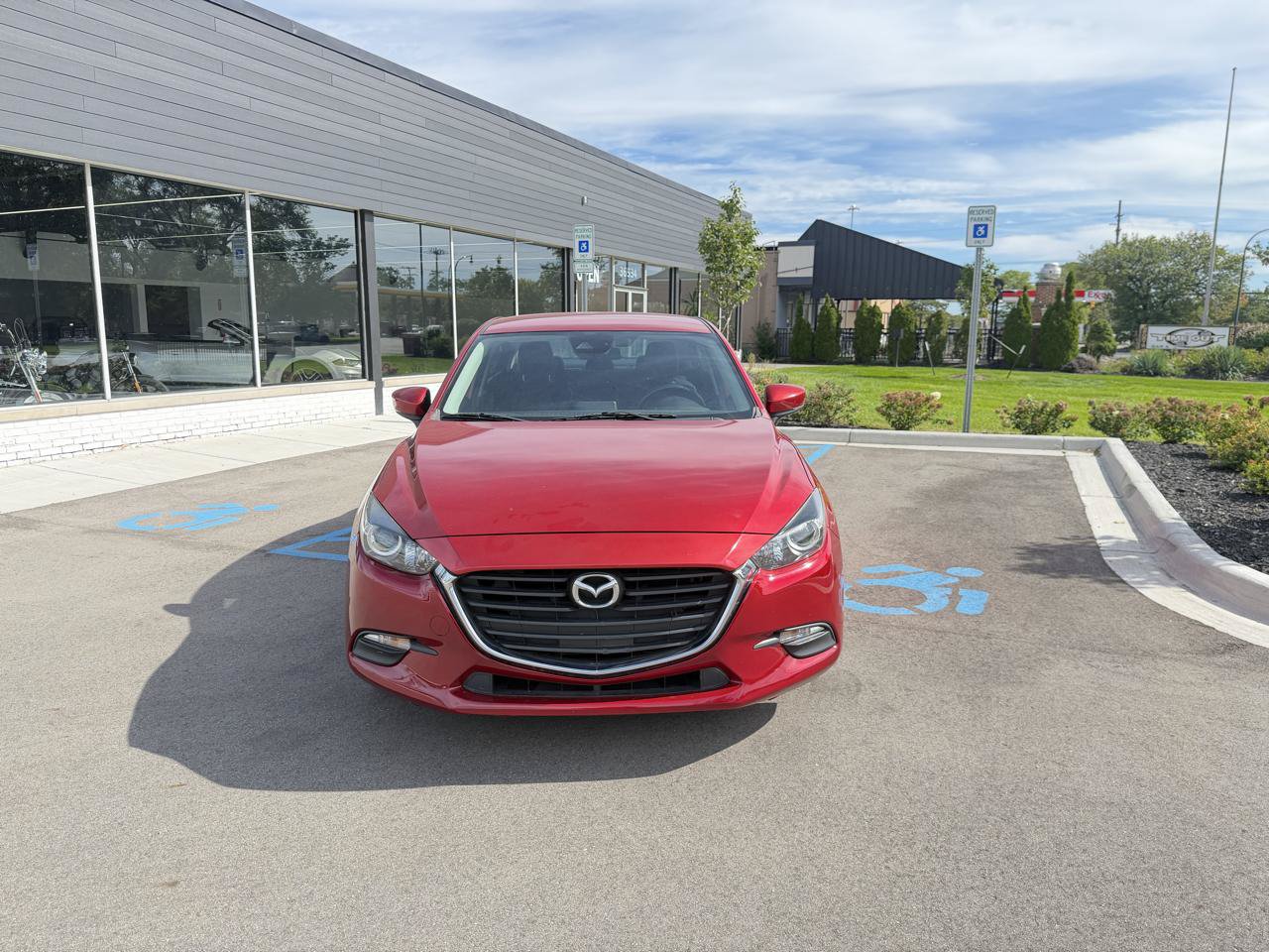Used 2017 MAZDA MAZDA3 Touring FWD image 2