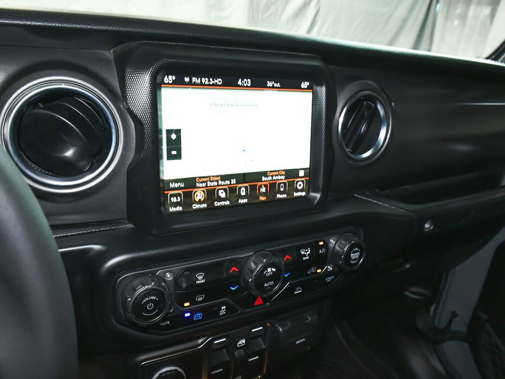 Used 2023 Jeep Wrangler Unlimited Rubicon 4xe AWD/4WD image 29