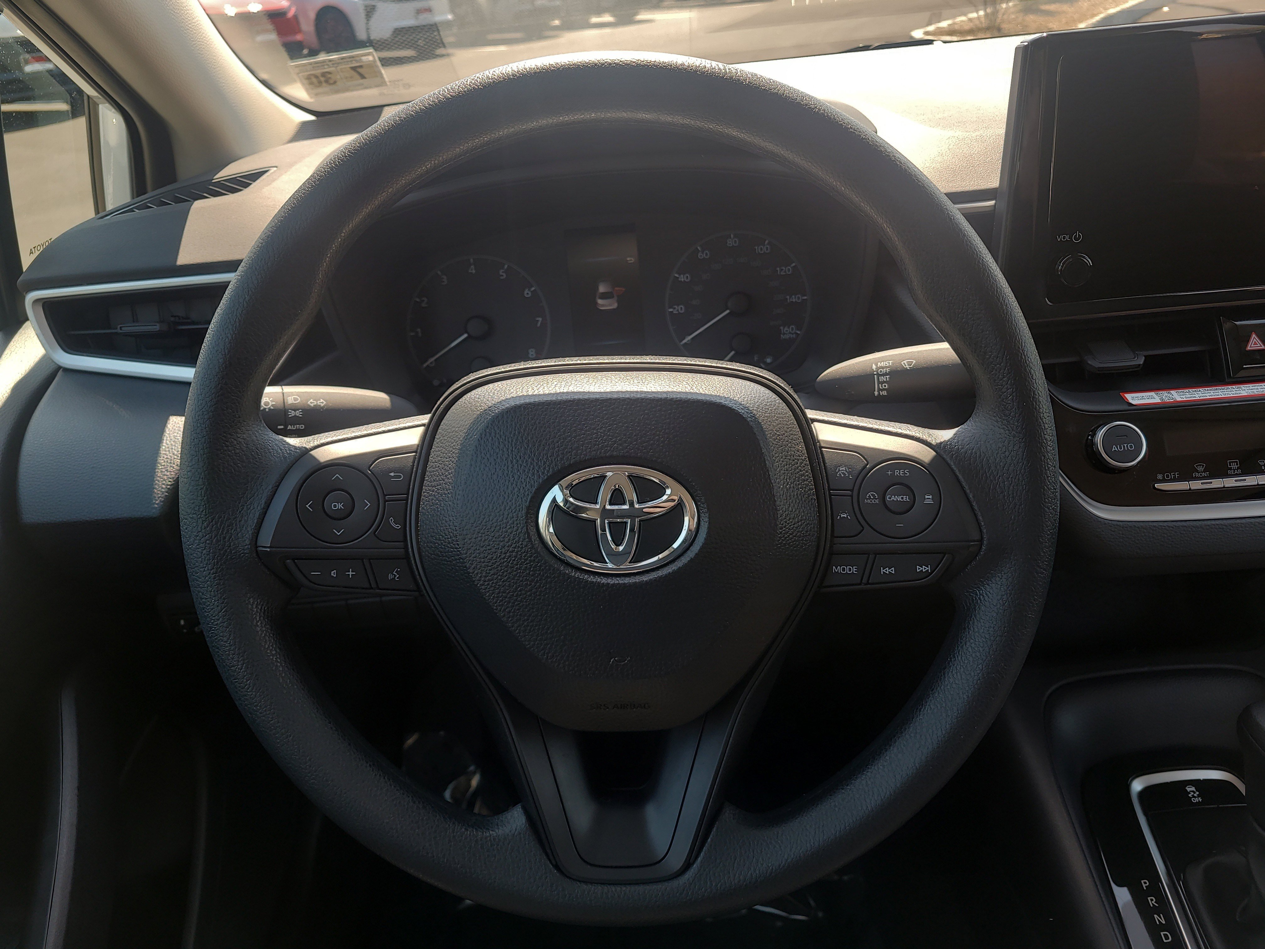 Certified 2025 Toyota Corolla LE image 21