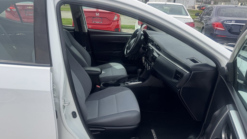 Used 2016 Toyota Corolla L image 26