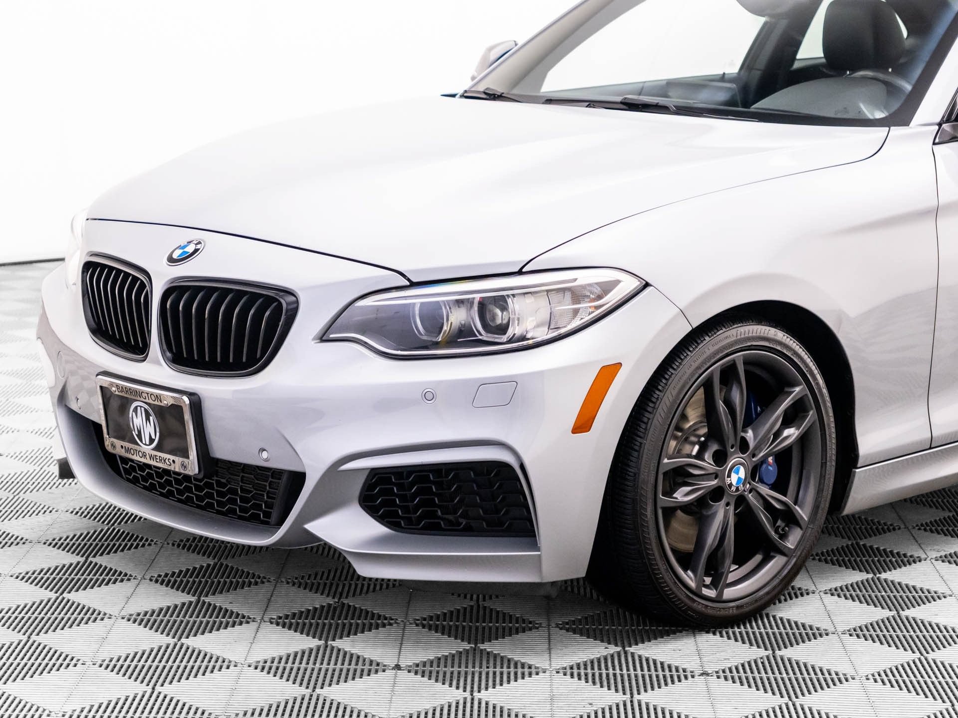 Used 2017 BMW M240i xDrive Coupe AWD/4WD image 32