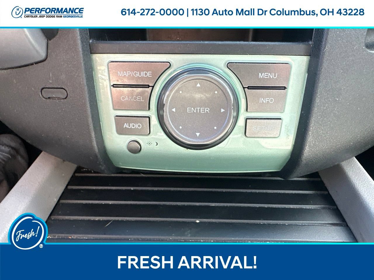 Used 2011 Honda Pilot Touring image 20