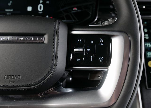 New 2026 Land Rover Range Rover SE image 19