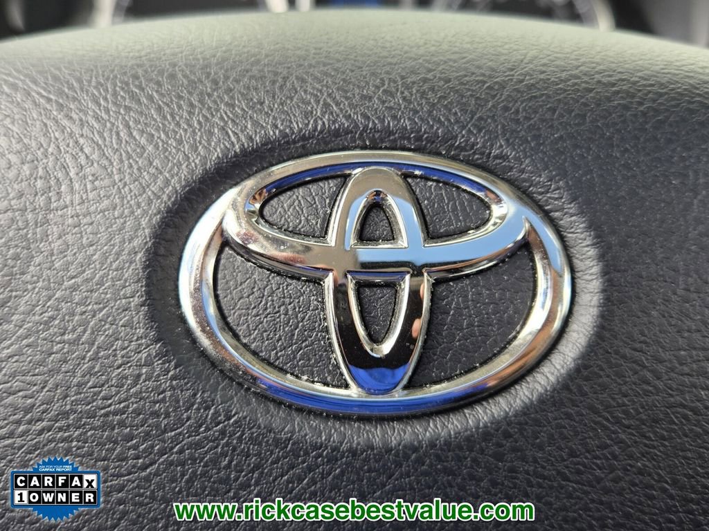 Used 2024 Toyota 4Runner Limited AWD/4WD image 30