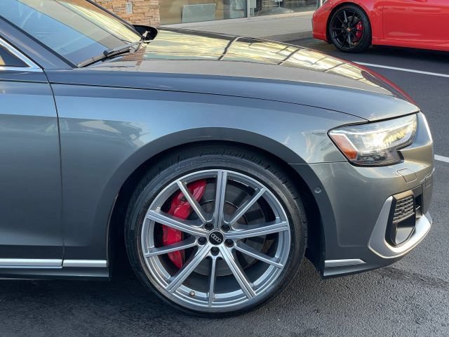 Used 2023 Audi S8 w/ S8 Executive Package AWD/4WD image 22