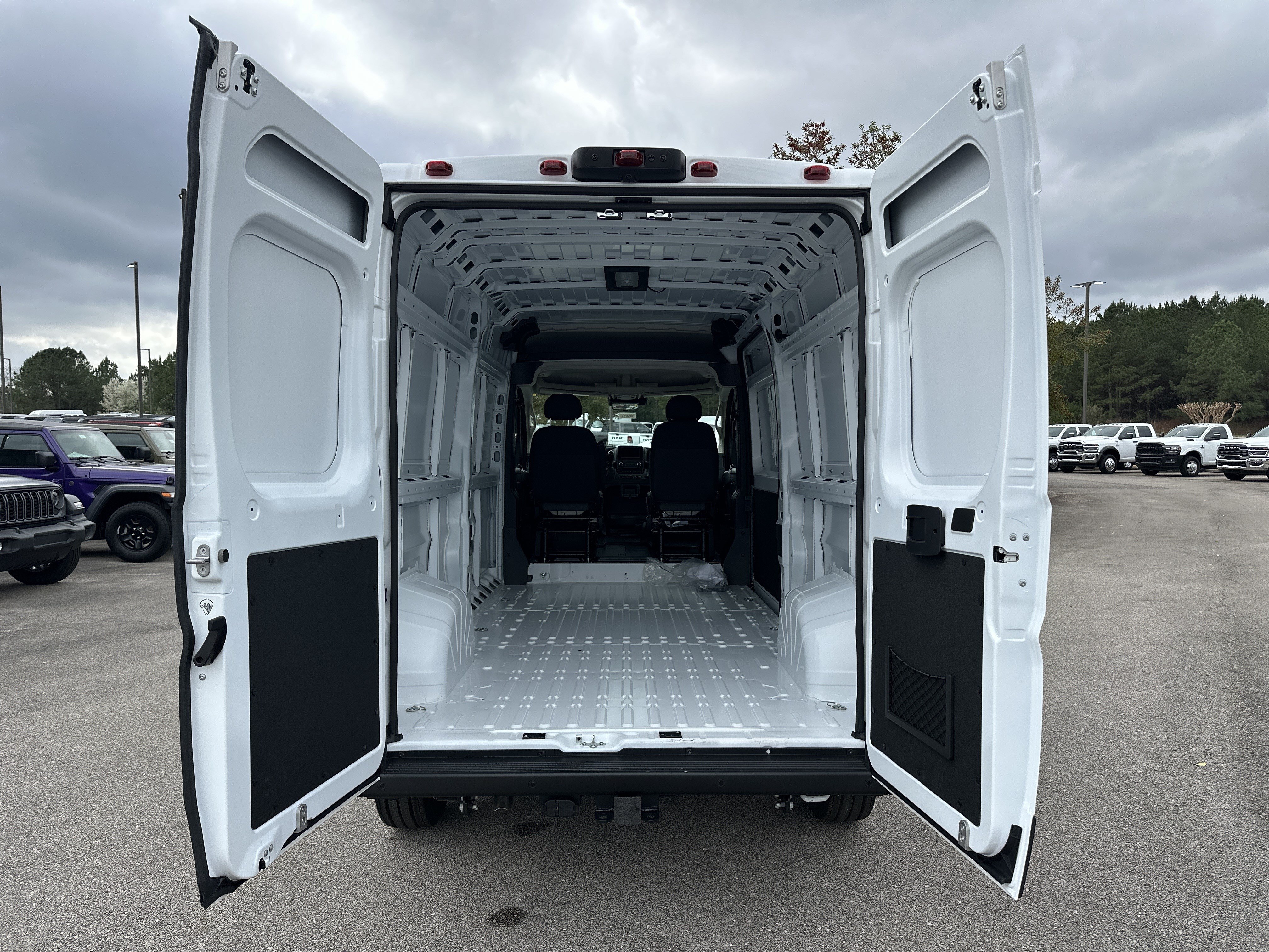 New 2026 RAM ProMaster 2500 w/ Safety Group FWD image 17