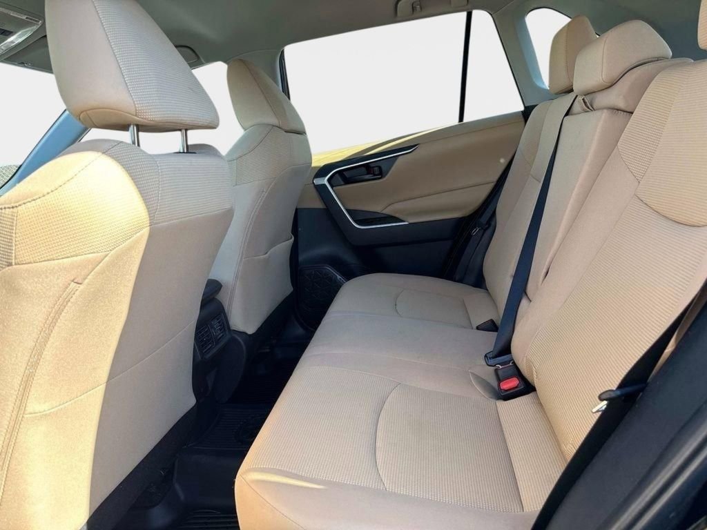 Used 2023 Toyota RAV4 LE image 14