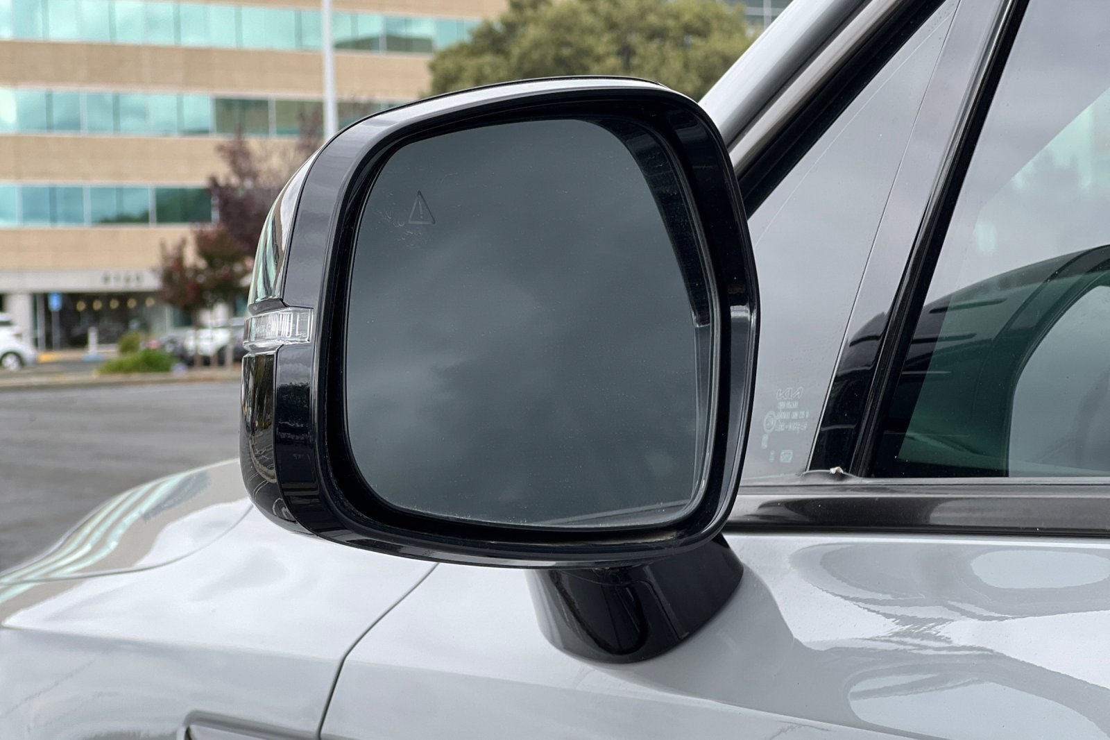 Certified 2022 Kia Sorento SX image 54