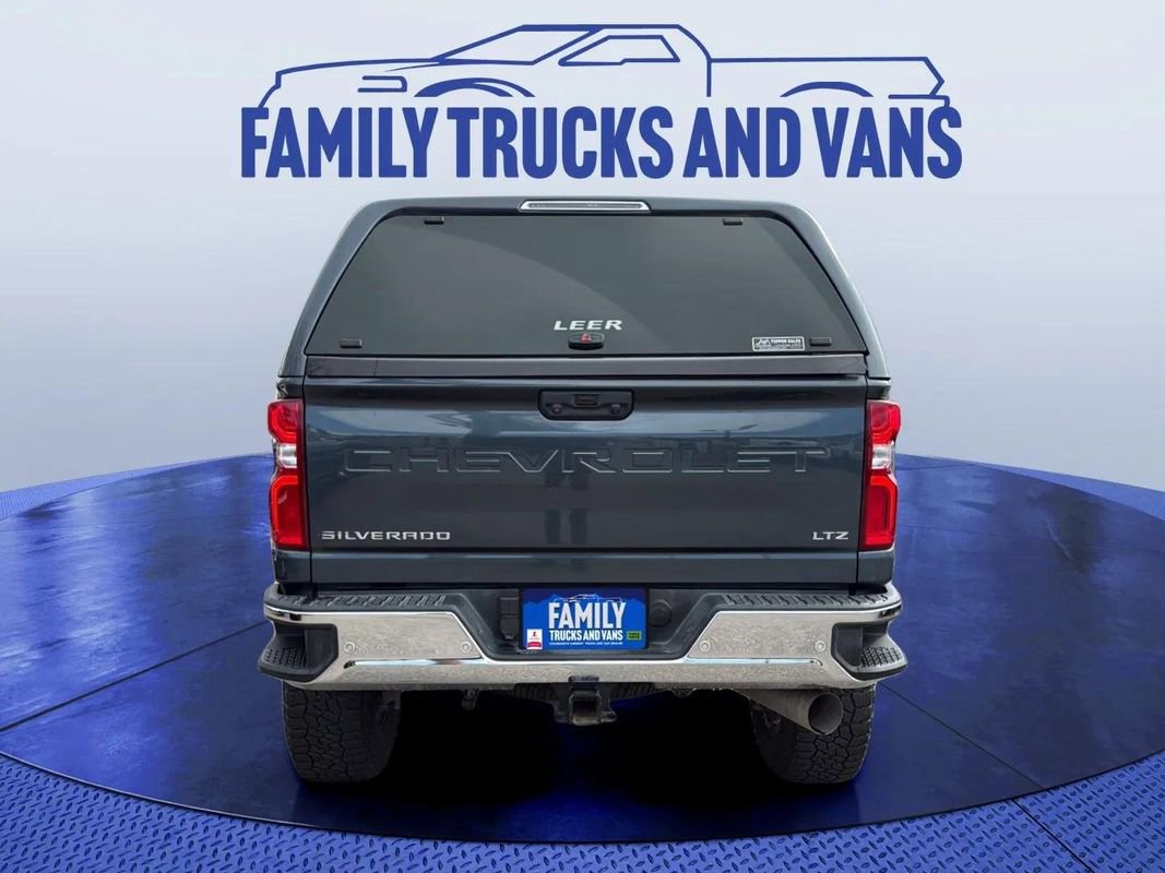Used 2020 Chevrolet Silverado 2500 LTZ w/ LTZ Premium Package image 5