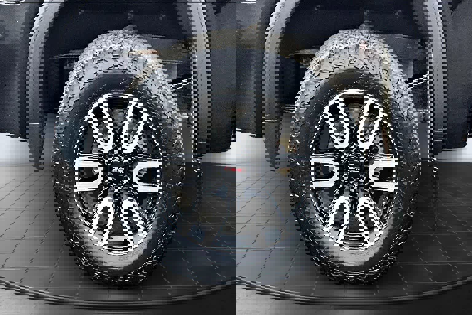 Used 2023 GMC Sierra 1500 AT4 w/ AT4 Preferred Package image 36