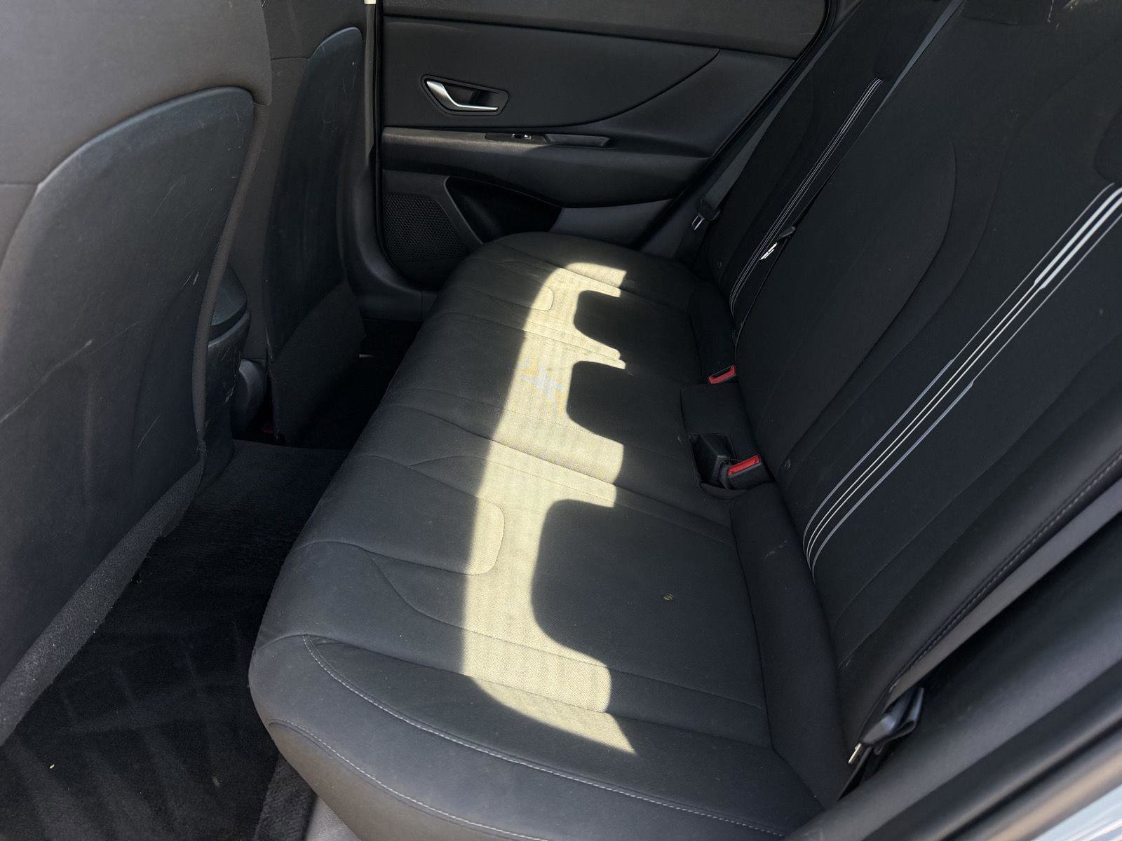 Used 2023 Hyundai Elantra SEL w/ Convenience Package FWD image 7