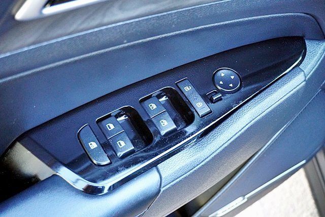 Used 2025 Kia Sportage X-Line Prestige image 28