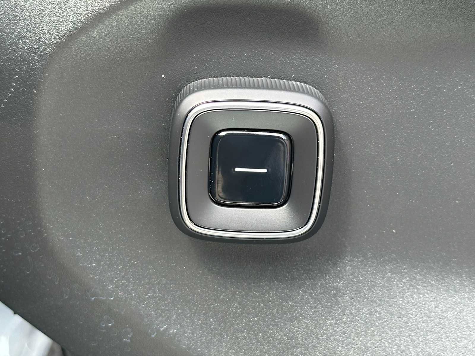 New 2025 Volvo EX90 Ultra image 23