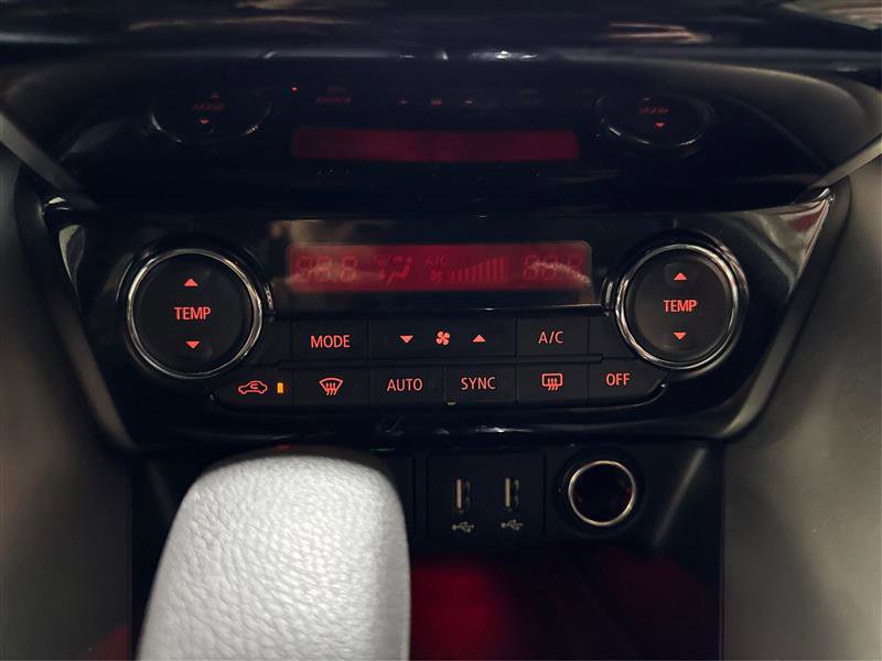 Used 2024 Mitsubishi Eclipse Cross SE image 25