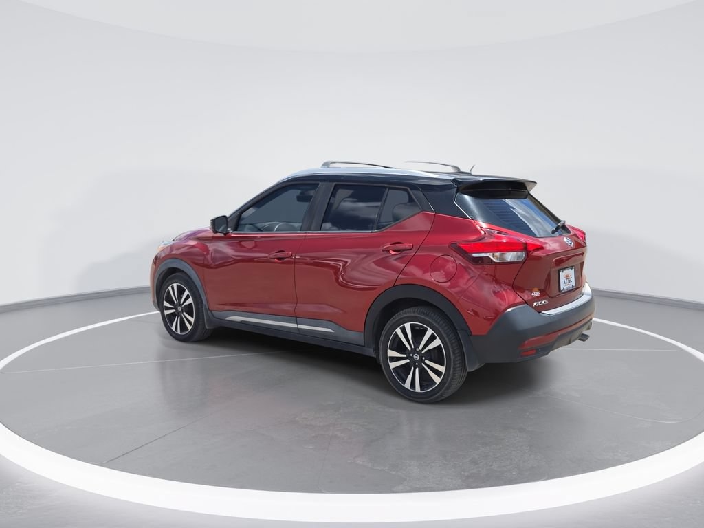 Used 2018 Nissan Kicks SR w/ Interior Electronics Package FWD image 6
