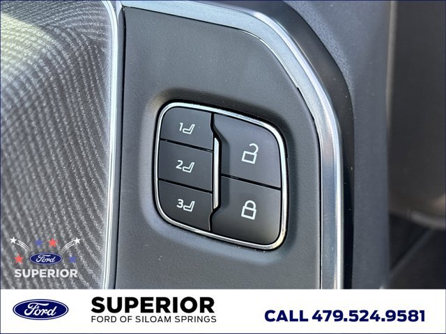 Used 2025 Ford F350 Platinum AWD/4WD image 25