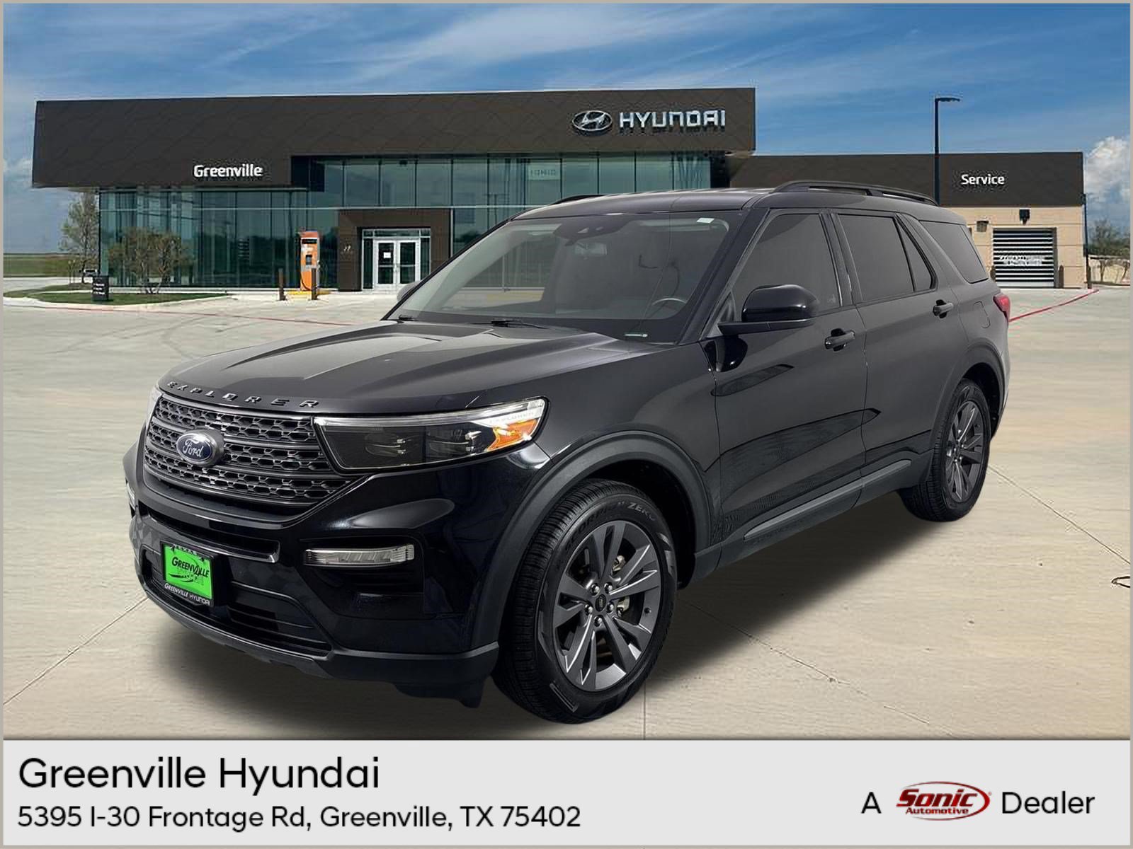 Used 2022 Ford Explorer XLT w/ Equipment Group 202A RWD image 1