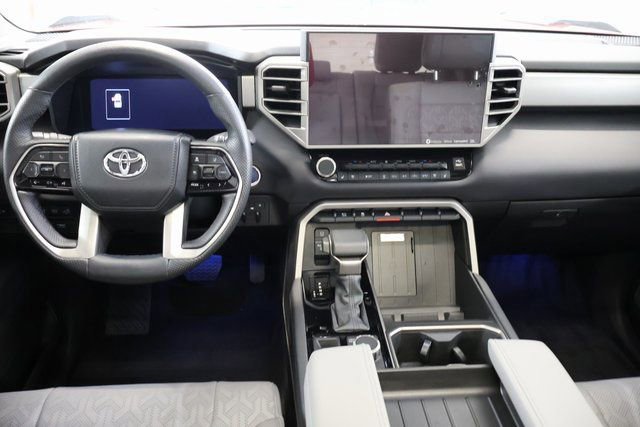 Used 2024 Toyota Tundra Limited image 15