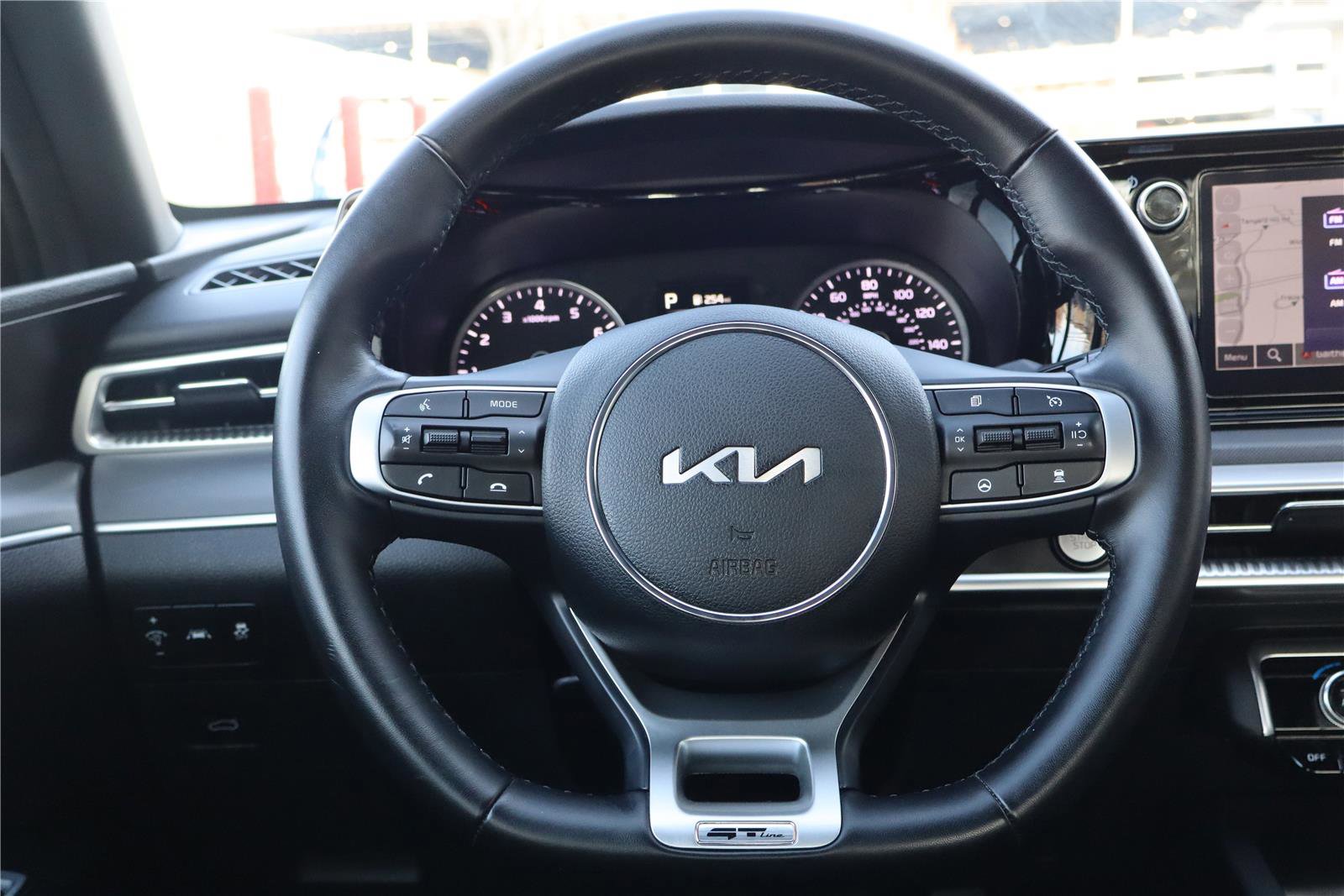 Used 2023 Kia K5 GT-Line image 15