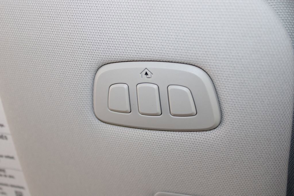 New 2026 Lincoln Nautilus Premier image 50