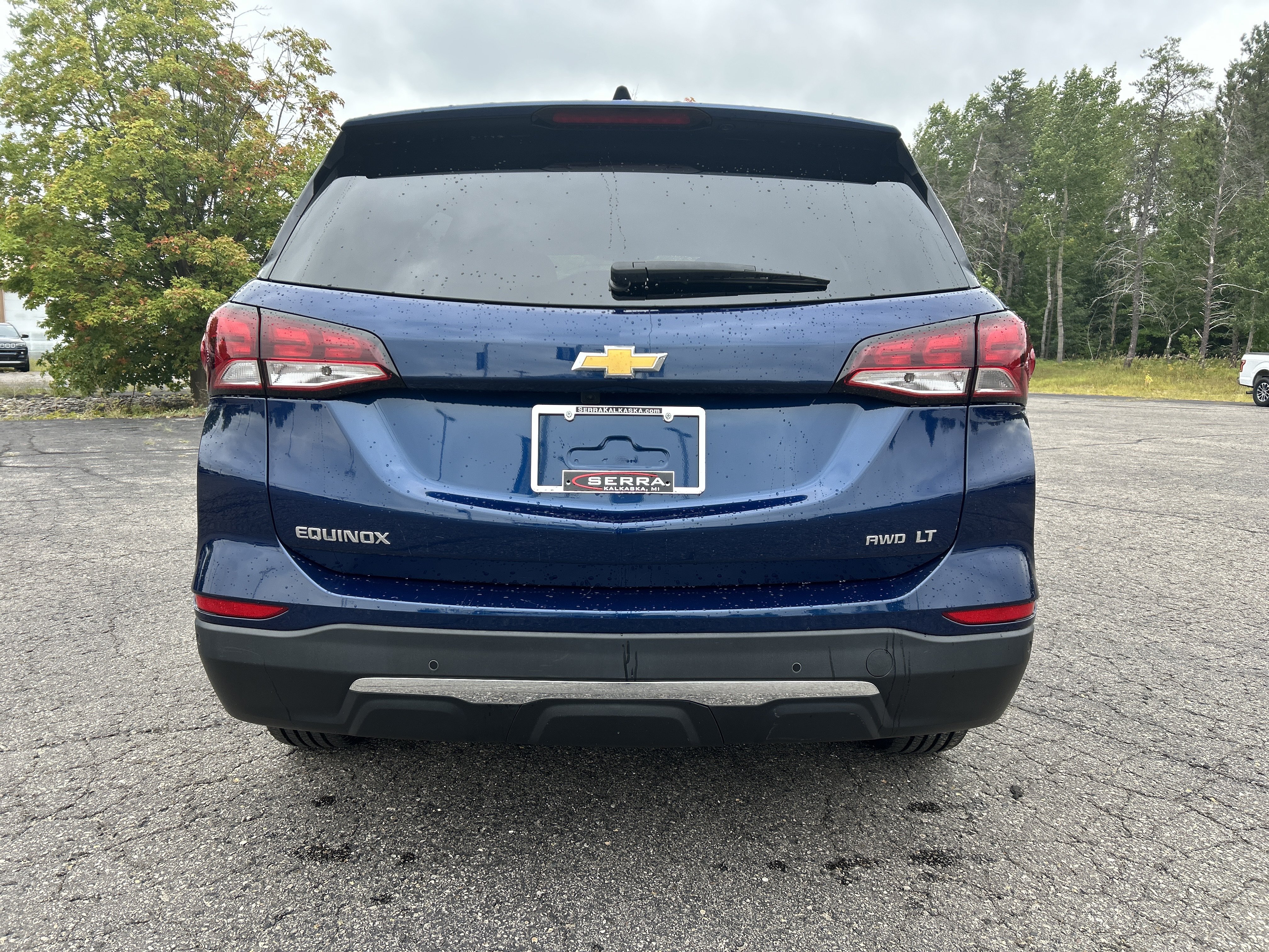 Used 2022 Chevrolet Equinox LT AWD/4WD image 4
