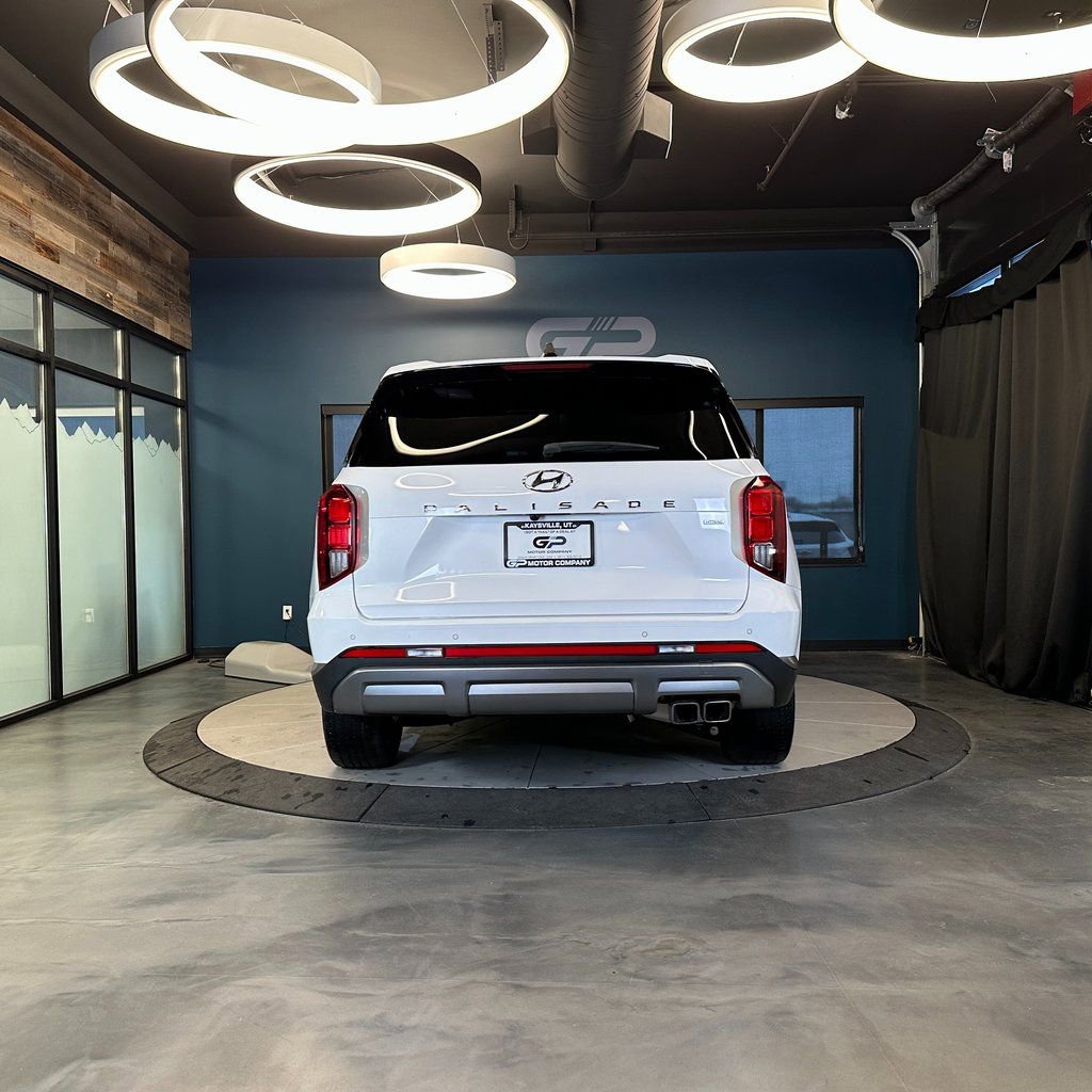 Used 2023 Hyundai Palisade SEL image 4