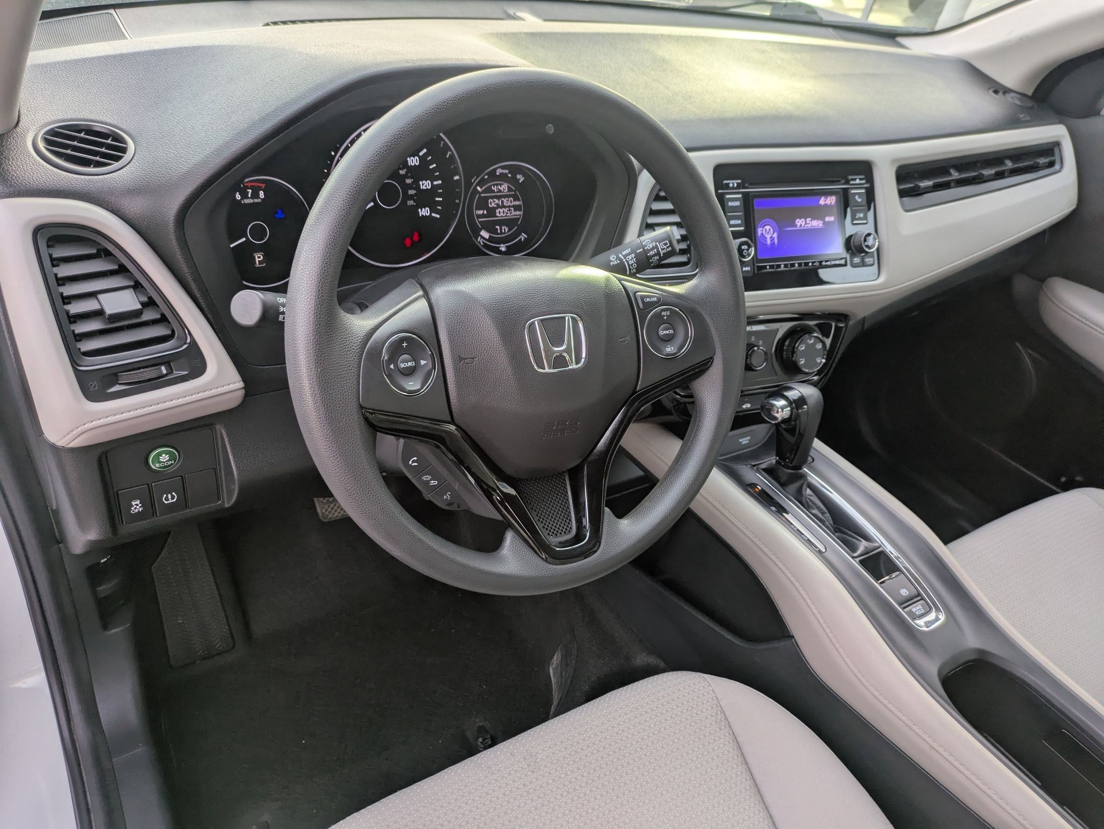 Used 2021 Honda HR-V LX image 14