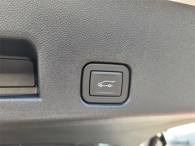 New 2025 Buick Enclave Preferred w/ Power Package image 8