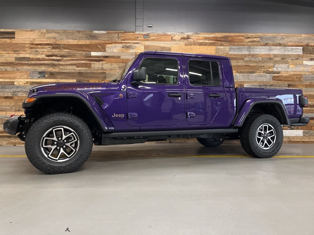 New 2026 Jeep Gladiator Rubicon w/ Steel Power Dome Hood Package AWD/4WD image 19