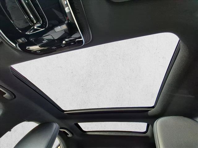 Used 2023 Mercedes-Benz C 300 Sedan image 18