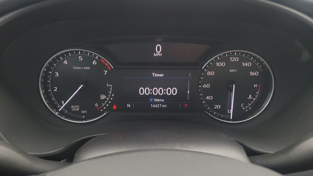 Used 2023 Cadillac XT4 Luxury w/ Cold Weather Package FWD image 21