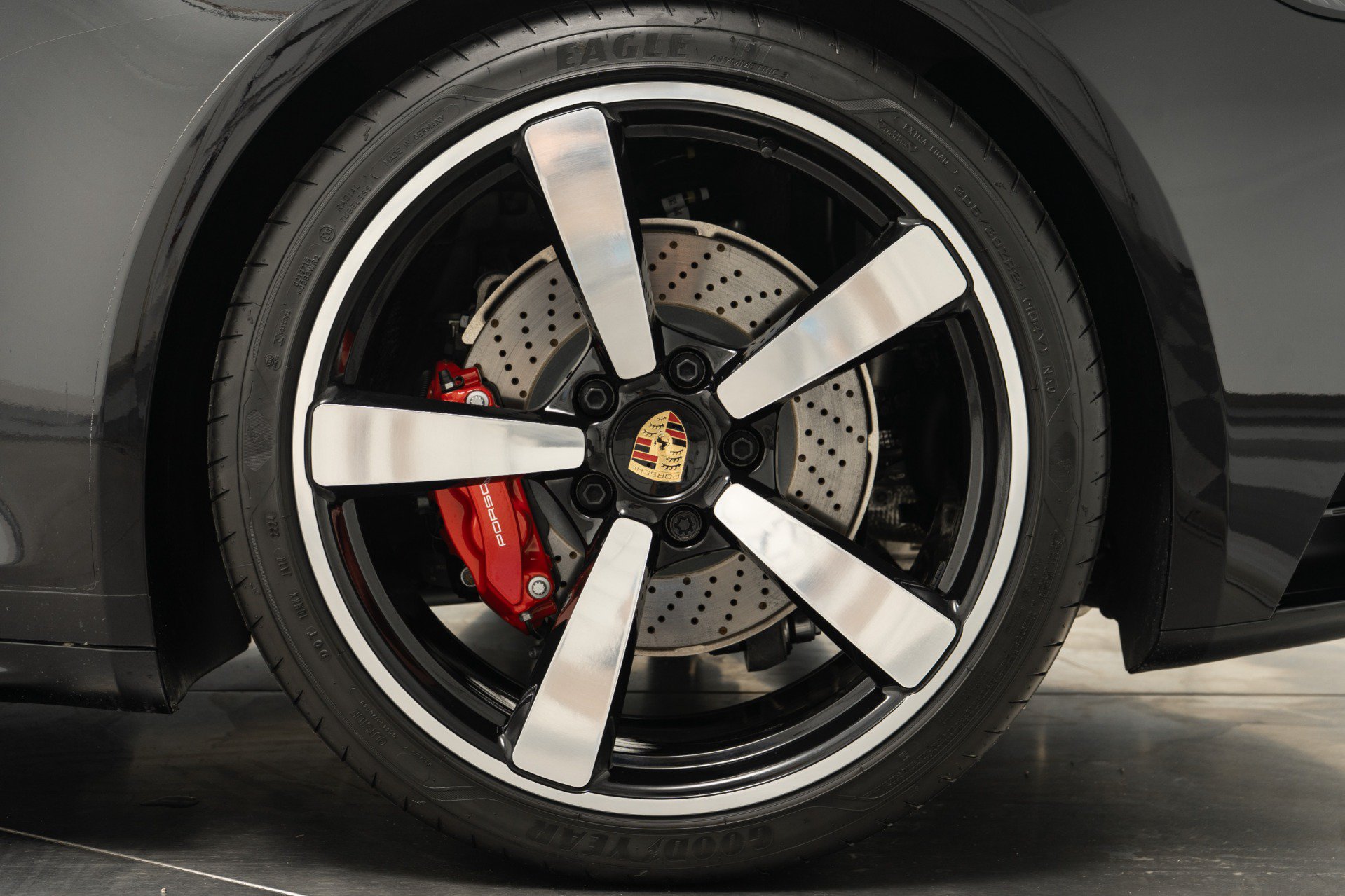 Used 2024 Porsche 911 Targa 4S AWD/4WD image 11