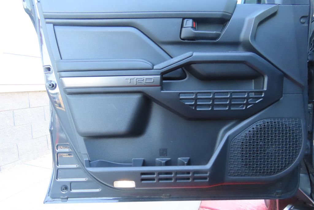 Used 2025 Toyota 4Runner TRD Off-Road image 22