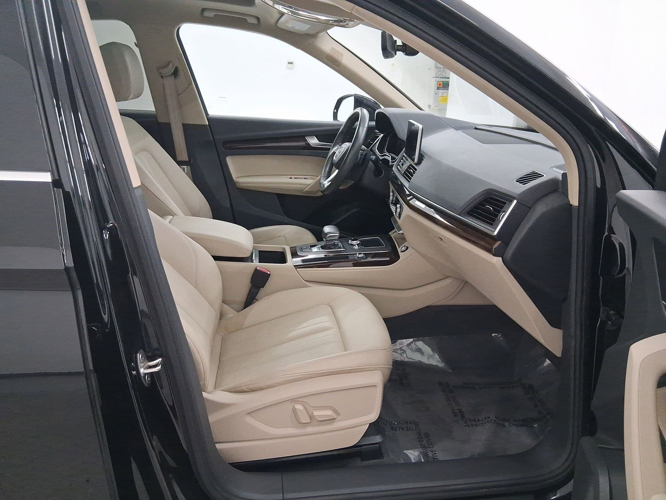 Used 2019 Audi Q5 Prestige image 36