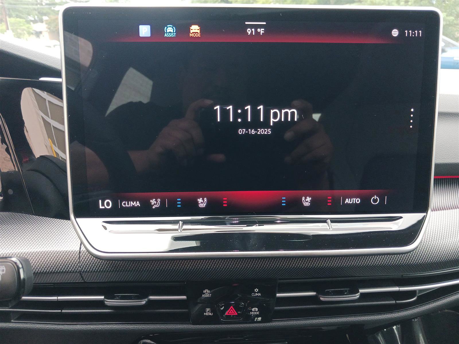 New 2025 Volkswagen GTI SE image 23