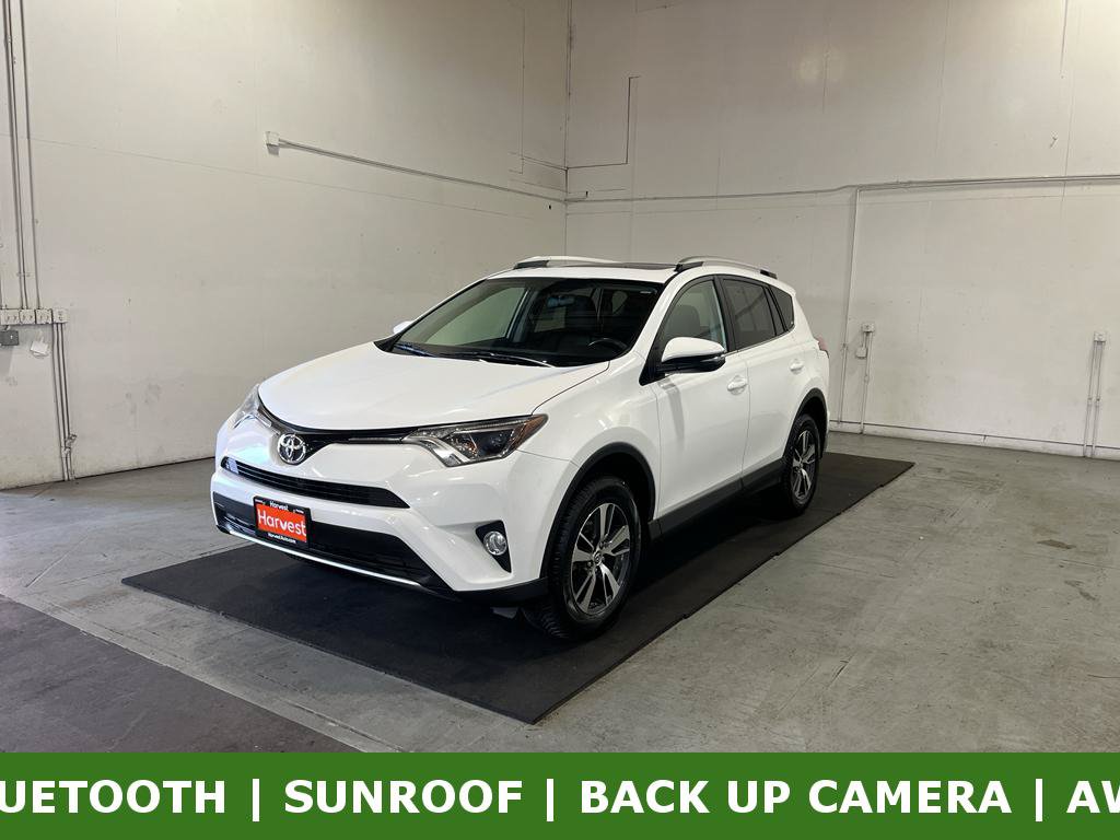 Used 2016 Toyota RAV4 XLE AWD/4WD image 1