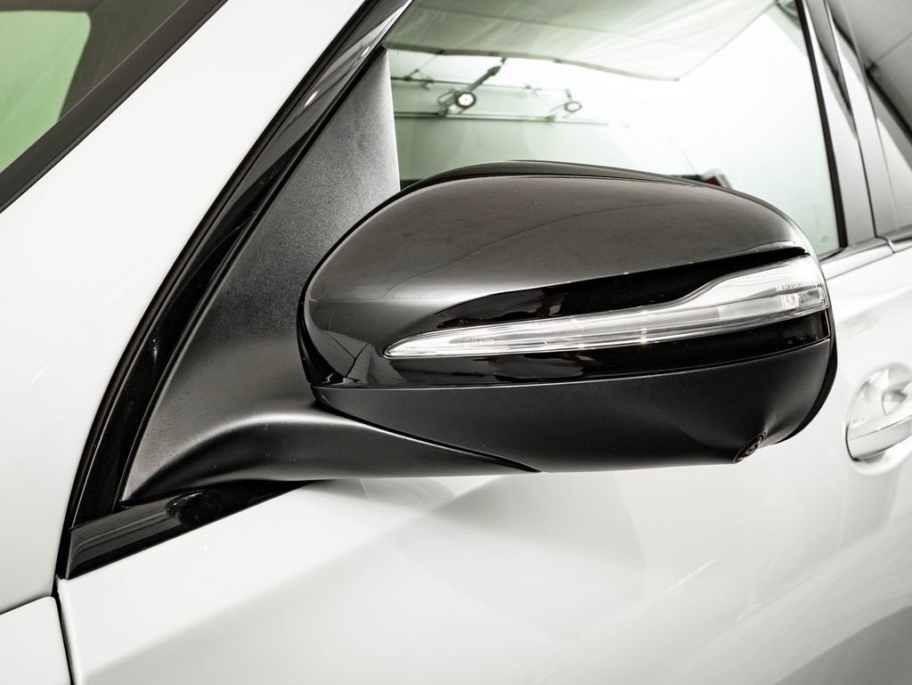 Used 2025 Mercedes-Benz GLS 450 4MATIC image 16