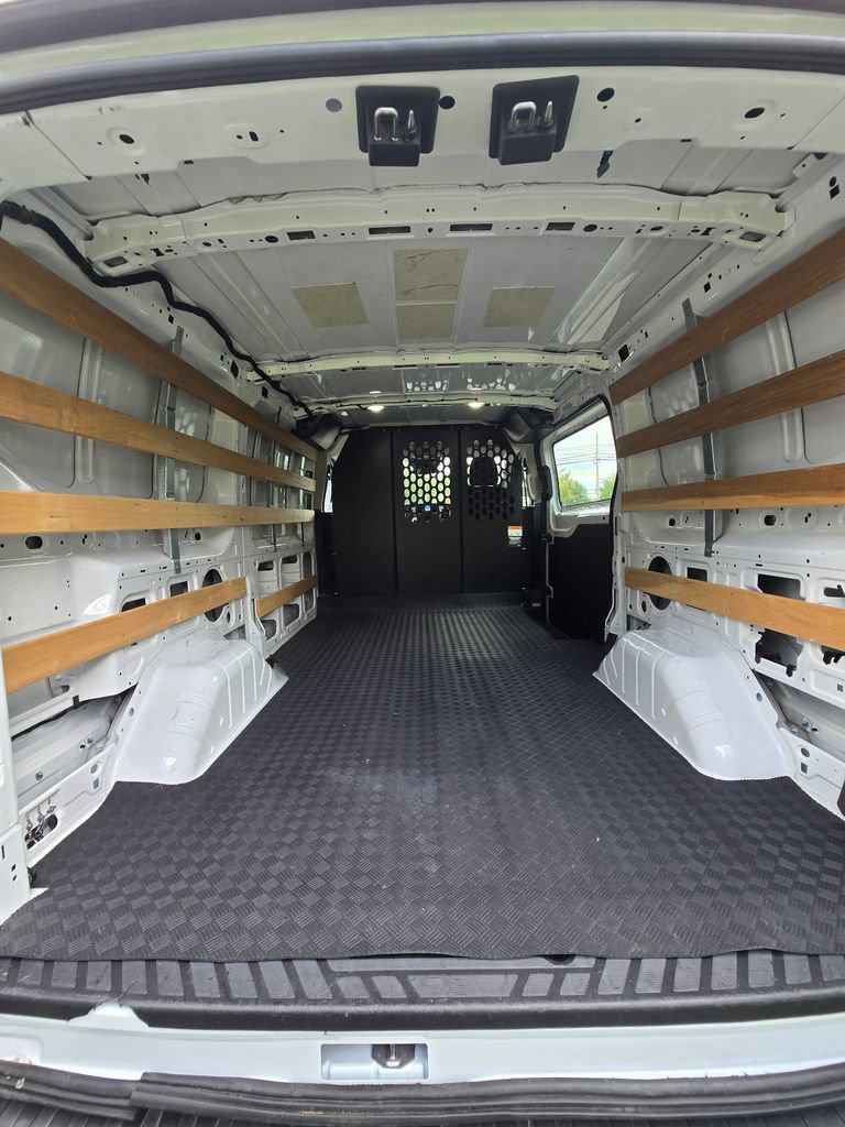 Used 2025 Ford Transit 250 Low Roof w/ Exterior Upgrade Package RWD image 2