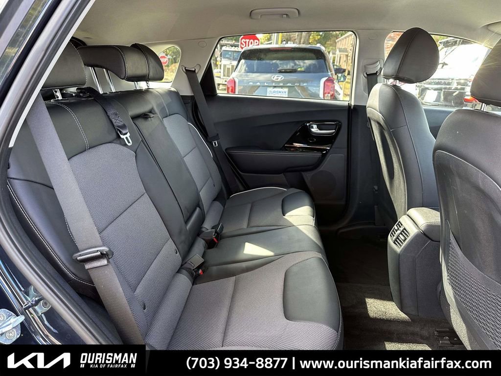 Used 2022 Kia Niro EX w/ Cold Weather Package image 20
