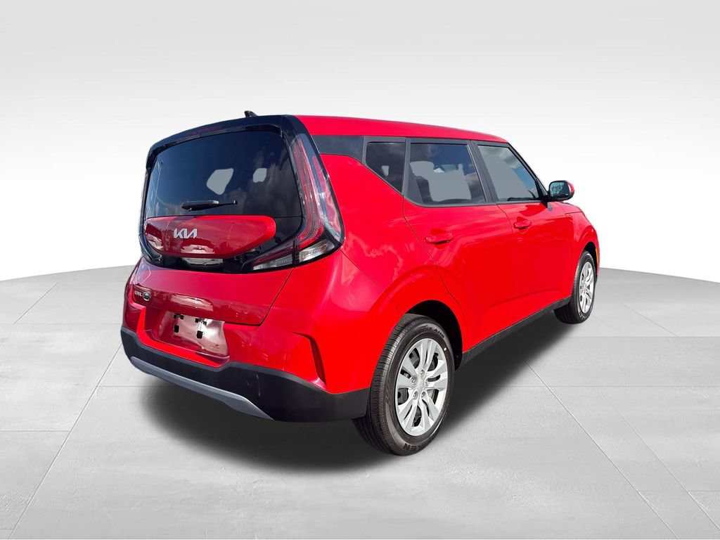 Used 2023 Kia Soul LX FWD image 11
