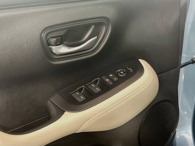 Used 2026 Honda HR-V LX image 16