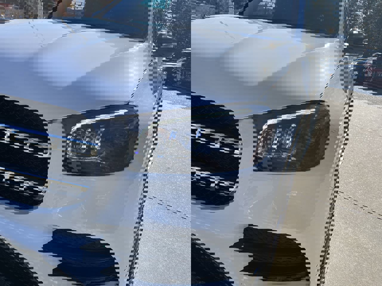 Used 2023 Mercedes-Benz GLS 450 4MATIC image 11