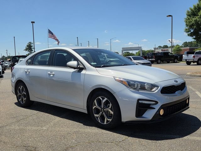 Used 2021 Kia Forte LXS FWD image 1